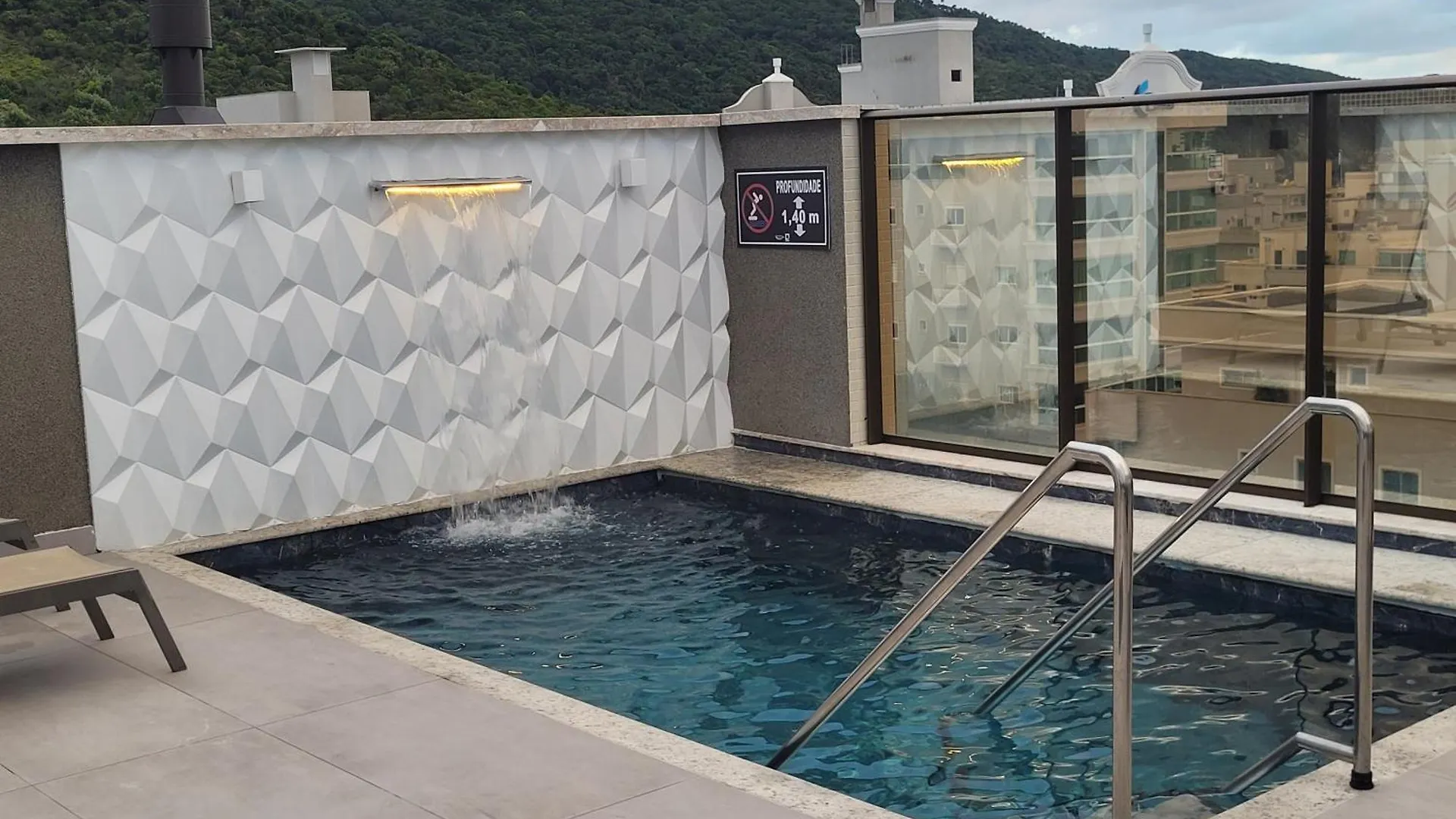 Апартаменты 2 Suites Luxo, Piscina Aquecida Condominio, Familiar, Proximo Mar Бомбиньяс Бразилия